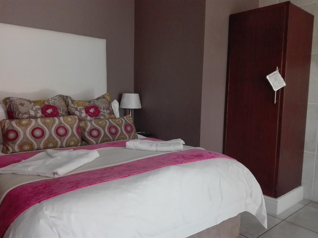 Gemutlich Guesthouse Upington Zewnętrze zdjęcie