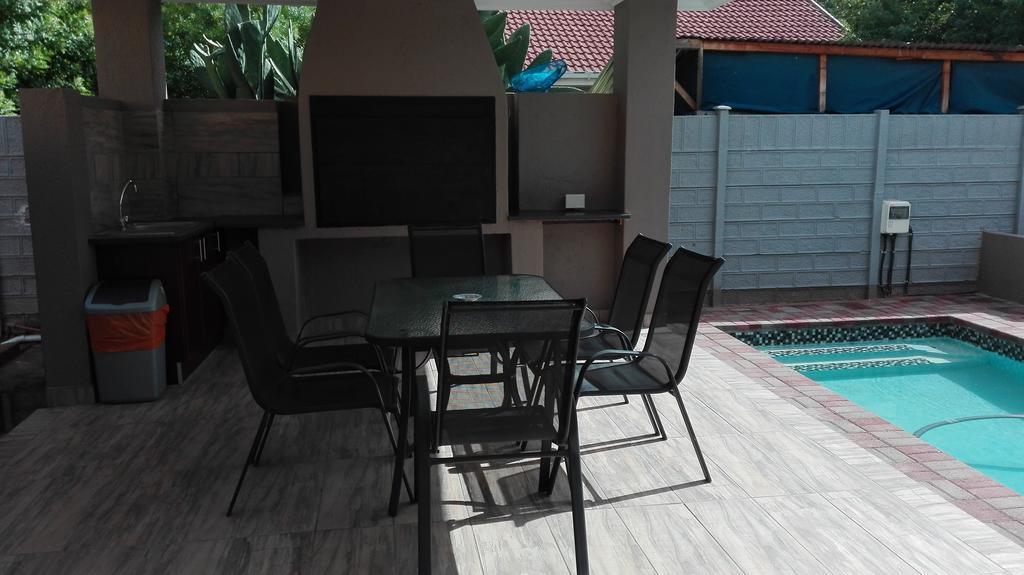 Gemutlich Guesthouse Upington Zewnętrze zdjęcie